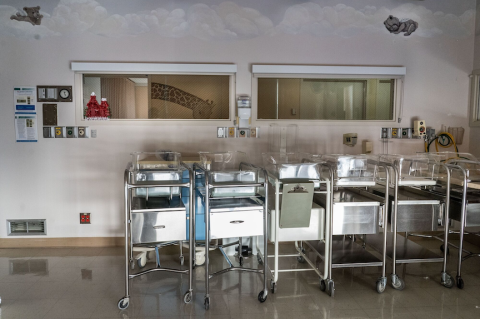 As Rural Hospitals Shutter Maternity Wards, Urban Ones Follow